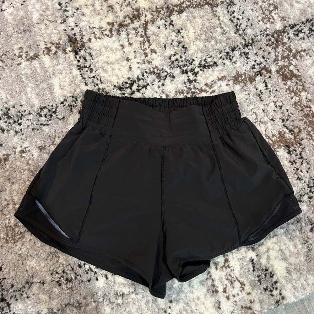 Lululemon hottie hot shorts high rise